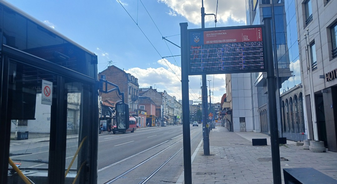 072047.jpg