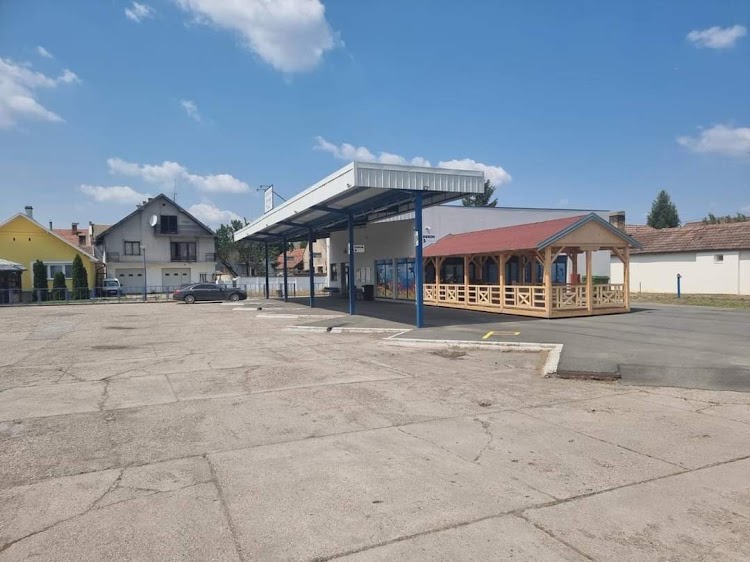 1003455792.jpg 1003455792.jpg