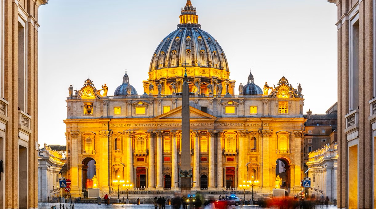 1c6797c269c9e214698fc63a4264caaa-St. Peter's Basilica.jpg