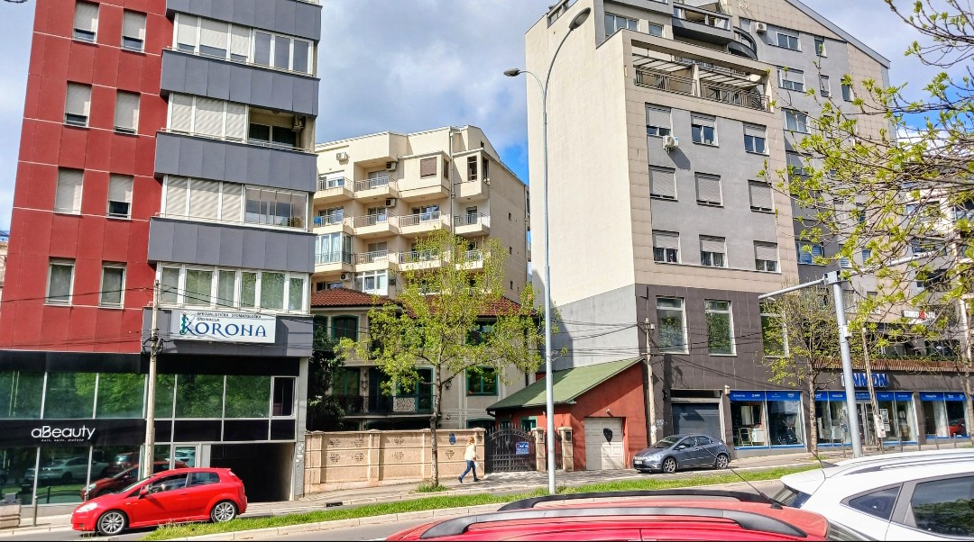2504035.jpg