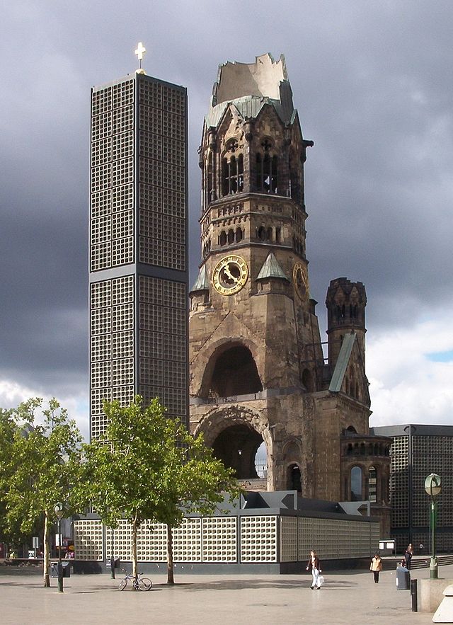 640px-Berlin_Eiermann_Memorial_Church.jpeg