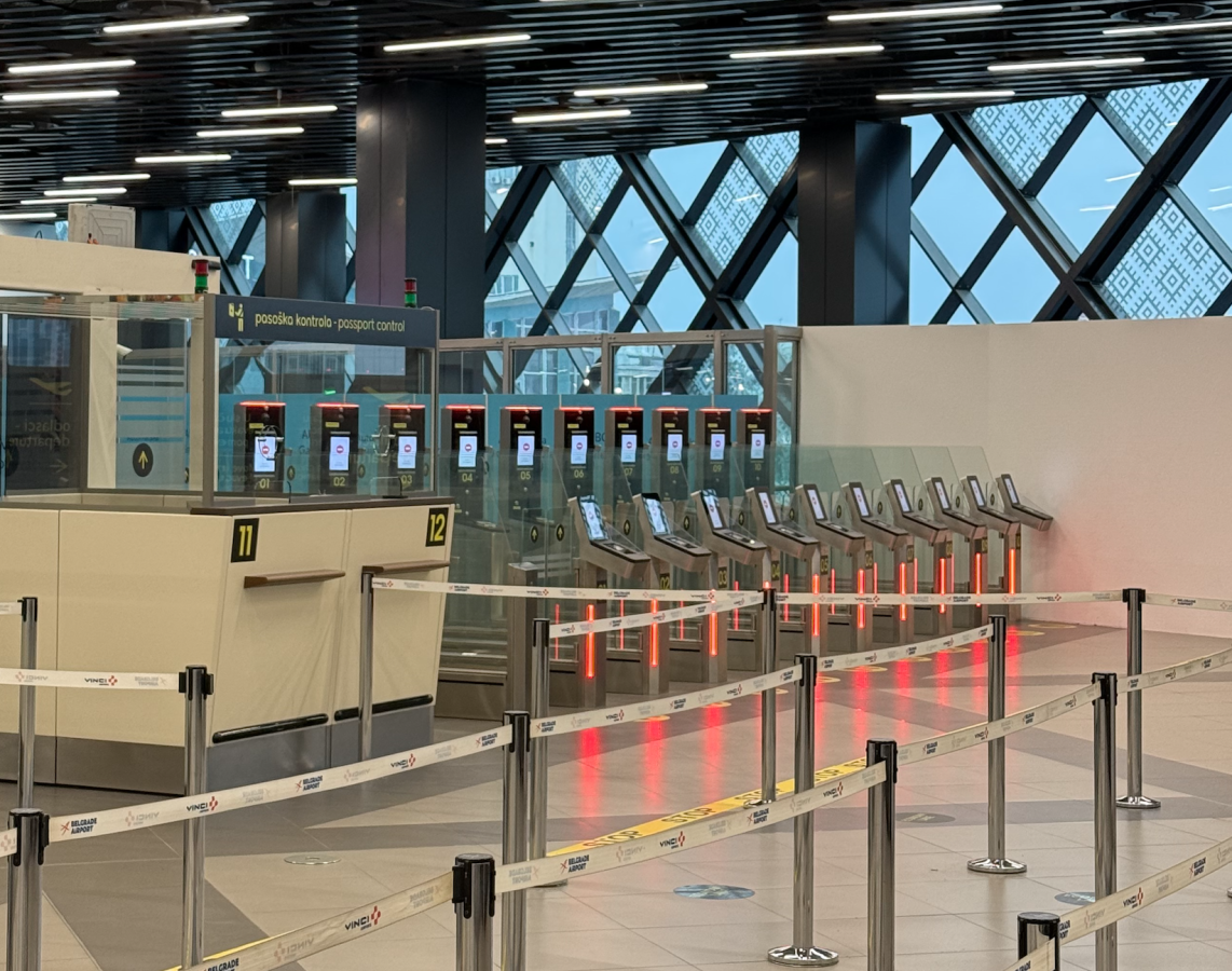 Aerodrom Beograd - elektronske kapije koje malo pa malo ne rade .png