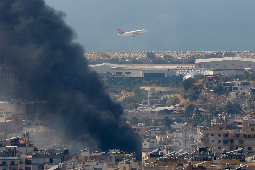 bejrut - air serbia 1.jpeg