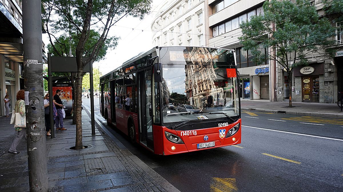 bus 03.jpg