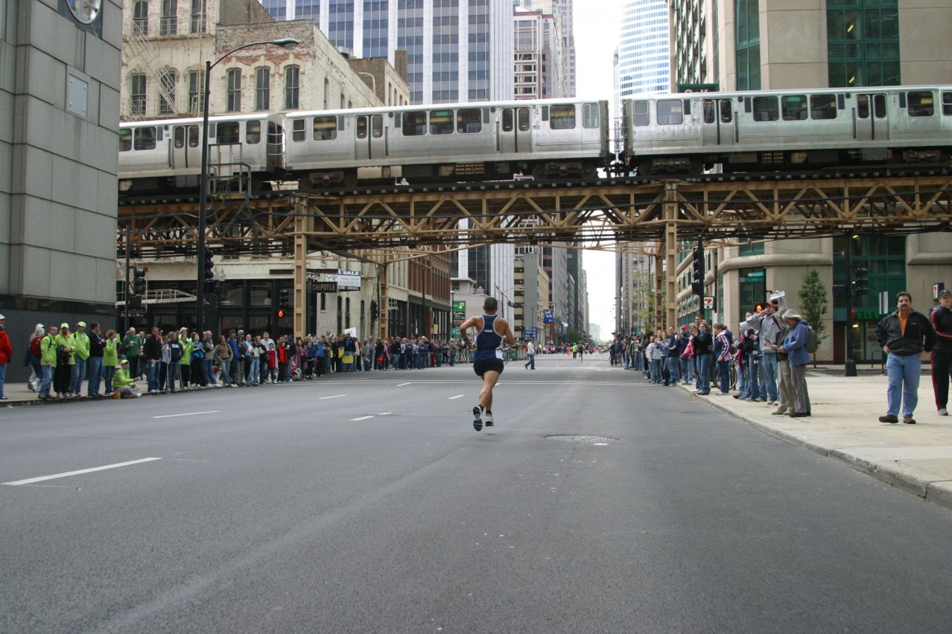 Chicago_2005_marathon.jpg