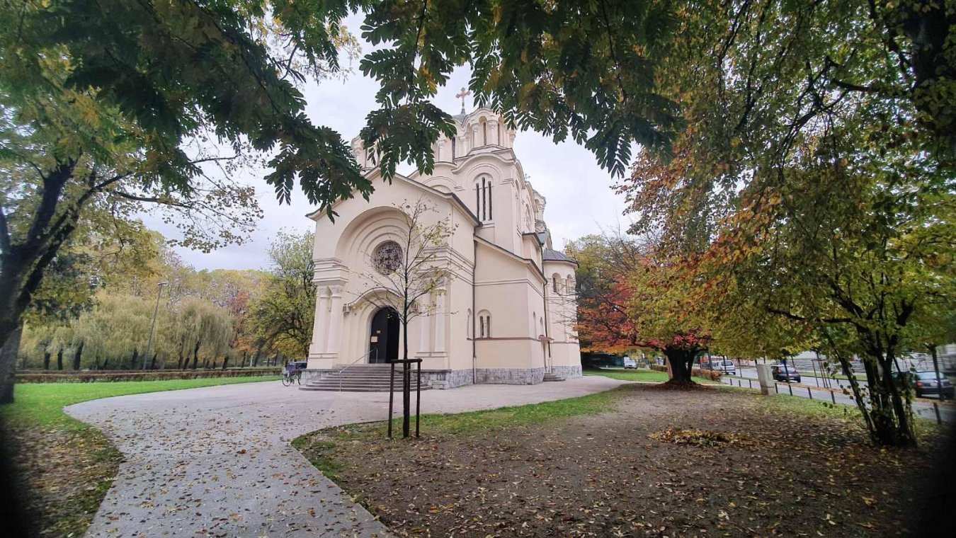 Crkva Svetih Kirila i Metodija u Ljubljani Korunovic.jpg