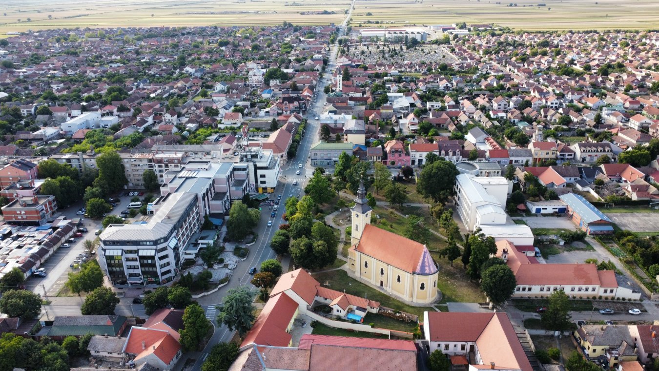 dji_fly_20250824_171434_912_1756049660096_photo_optimized.jpeg