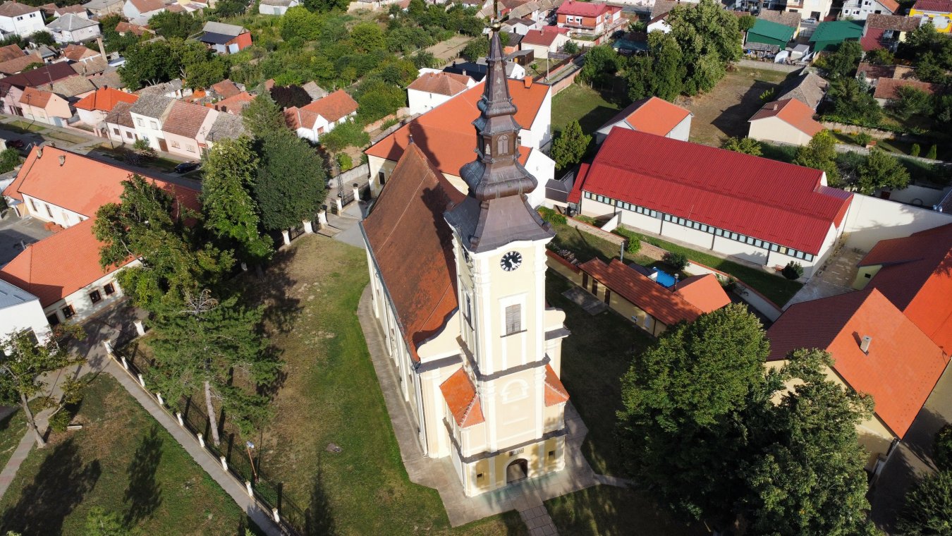 dji_fly_20250824_172022_919_1756049656756_photo_optimized.jpeg