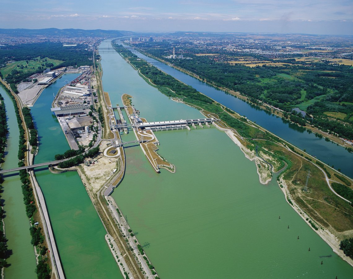 Donaukraftwerk_Freudenau_BFR_KW15.jpg