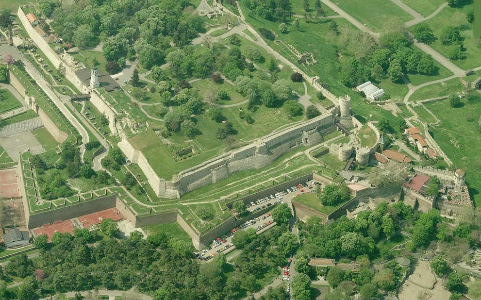 Kalemegdan iz visine, istocni pogled.jpg