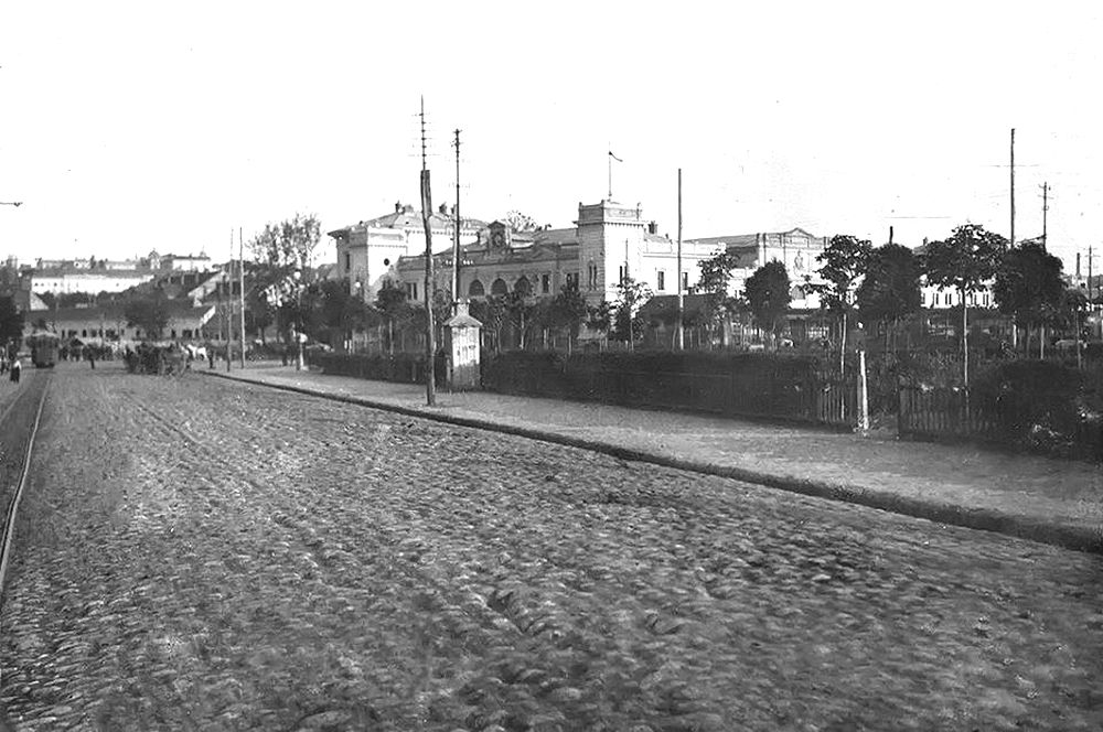 Karadjordjeva 1912 tramvaj 2.jpg