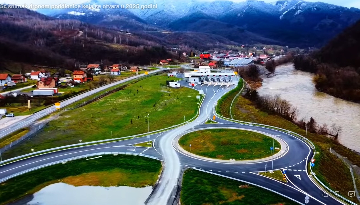 kružni tok na autoputu.jpg