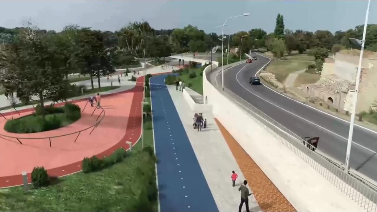 Linijski park, Delovi Tvrdjave 2.jpg Linijski park, Delovi Tvrdjave 2.jpg