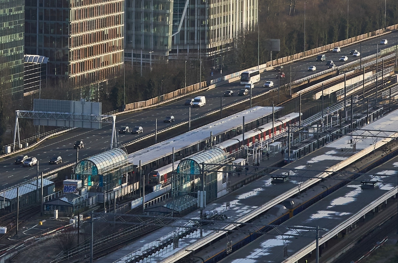 metroperrons-station-amsterdam-zuid_tcm26-309933.jpg