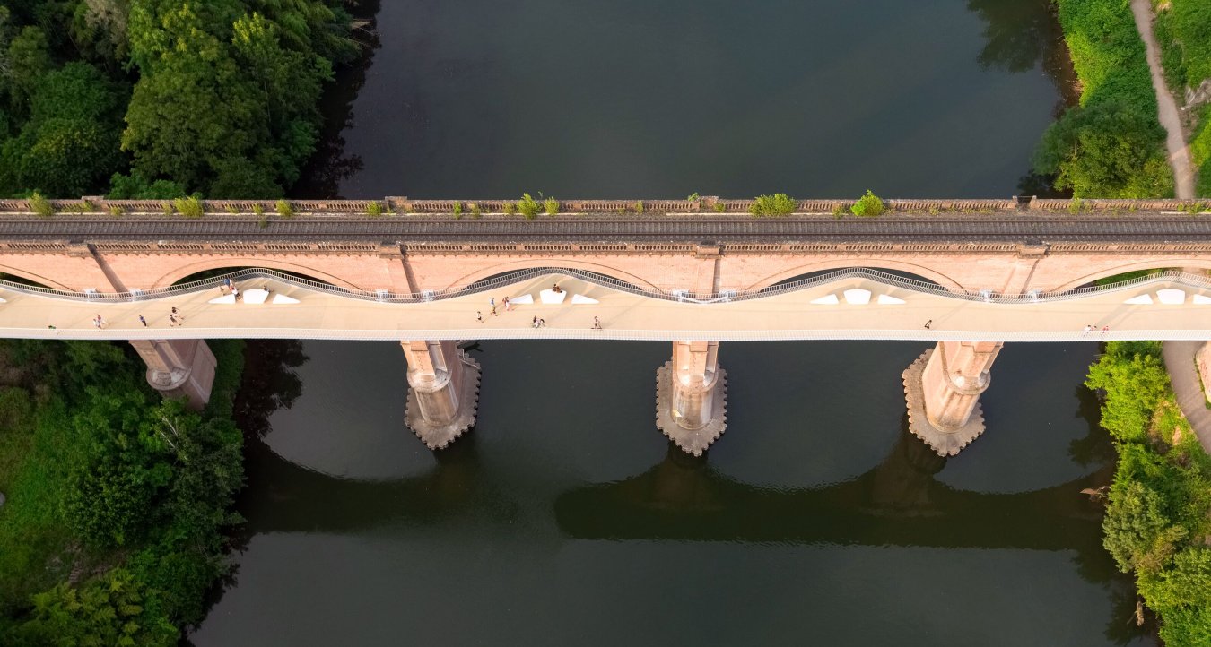 NeyAndPartners-MSA_FootbridgeAlbi_WEBBIG04©VincentBoutin CUT.jpg