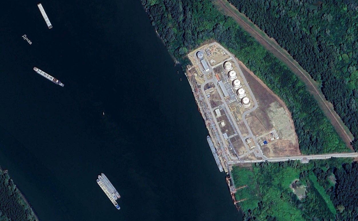 Pančevo rafinerija avgust 2025. godine.jpg