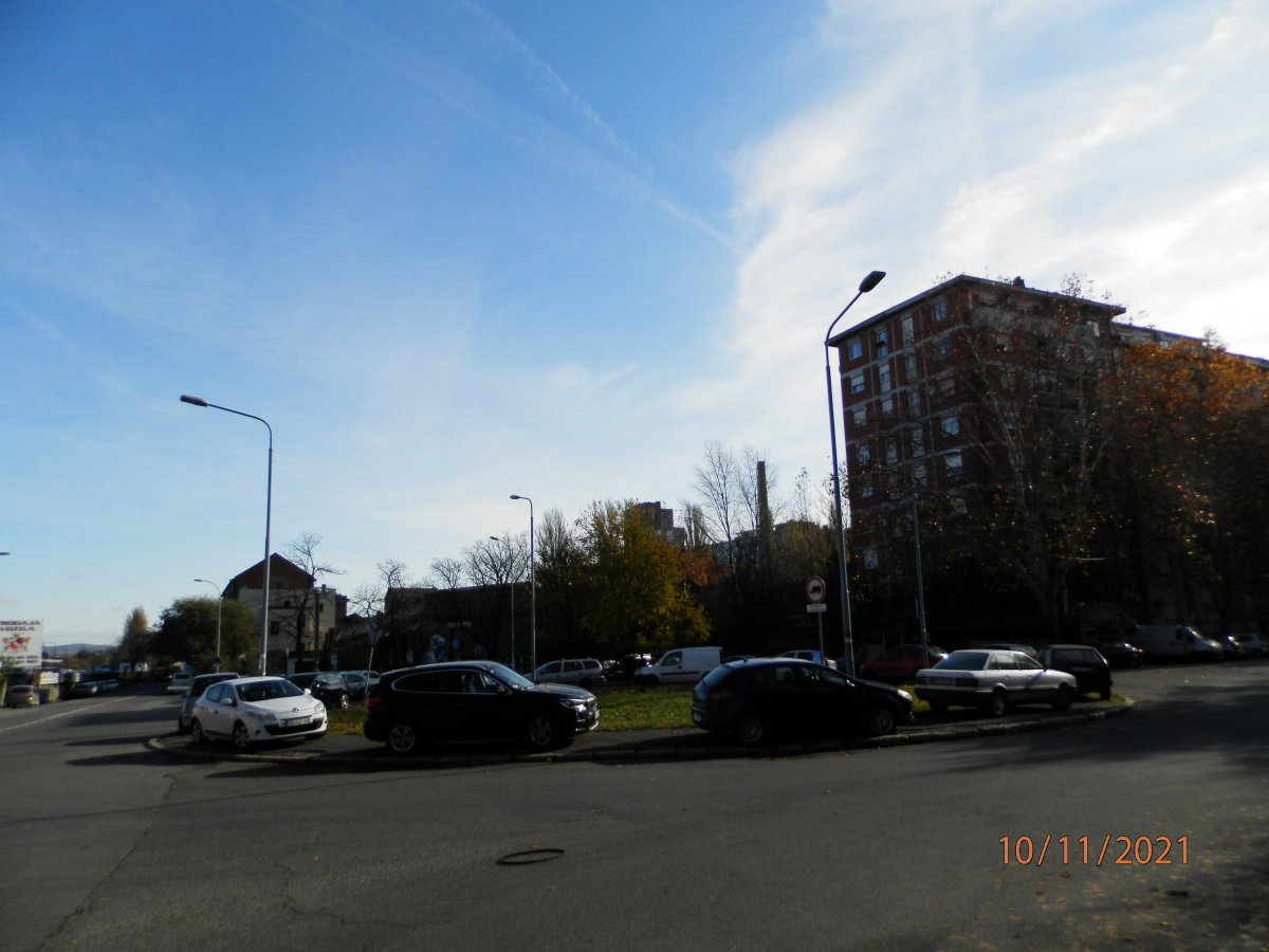 PB100045.JPG