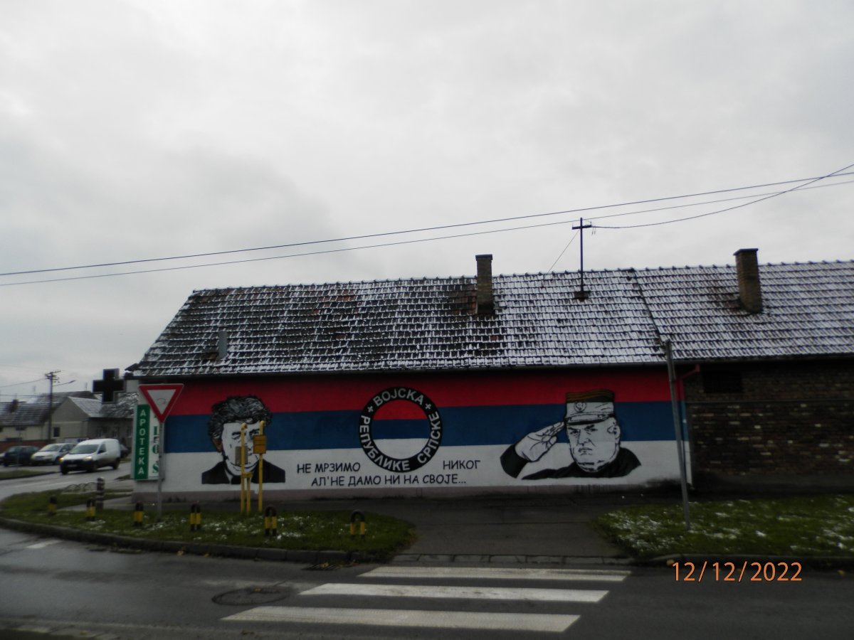 PC121282.JPG