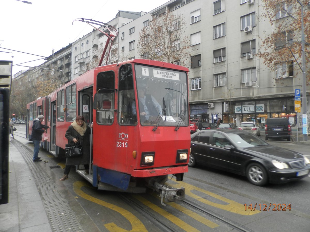 PC143974.JPG