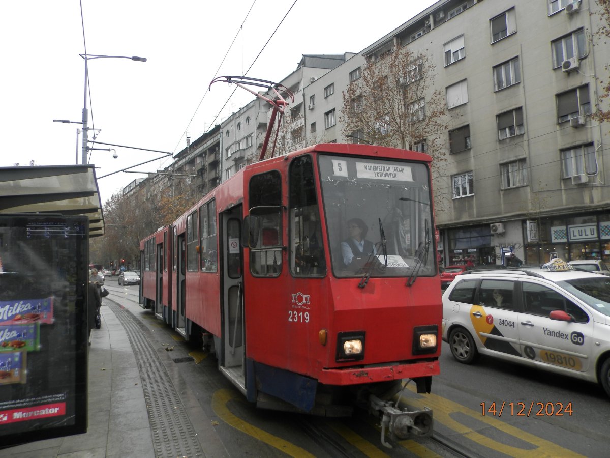 PC143975.JPG