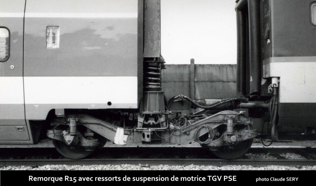 R15-ressorts-TGV-scaled.jpg