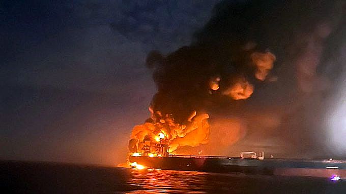 russia-oil-tanker-attack.jpg