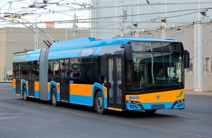 Skoda-Sofia-Trolleybus-690x450.jpg