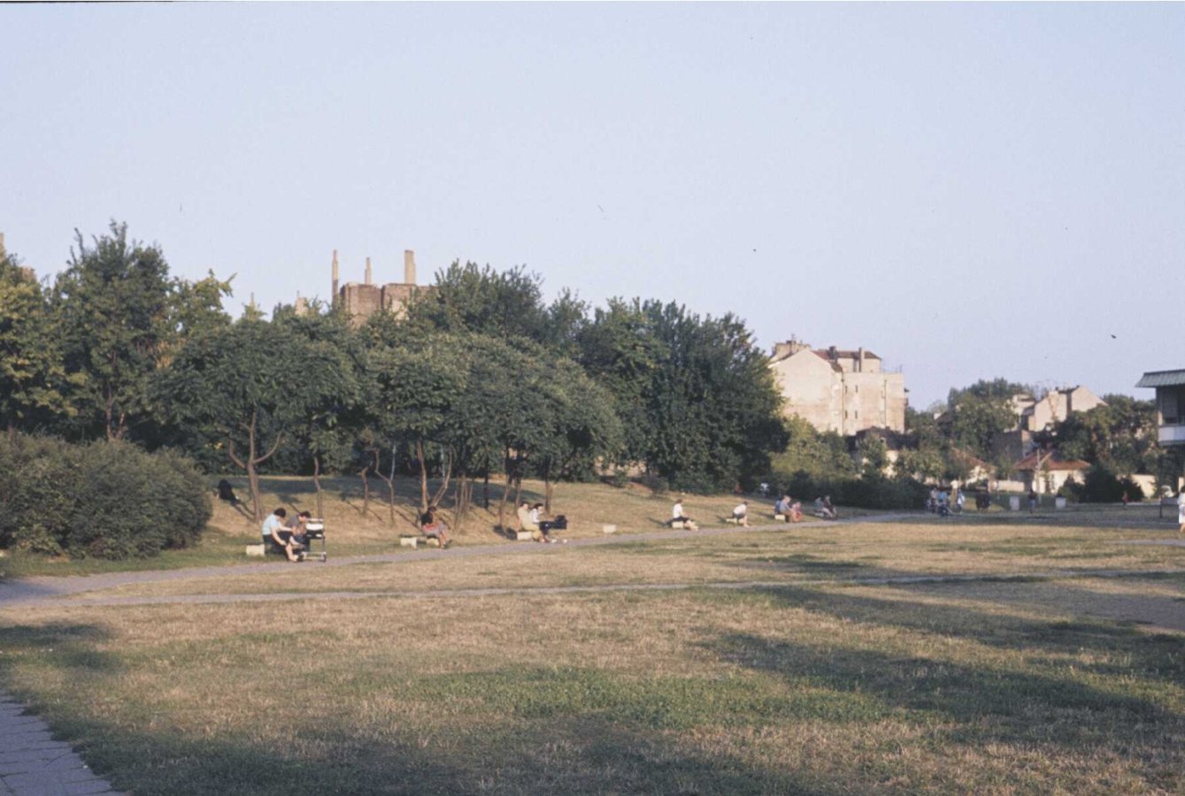svetosavski plato 1984.jpg
