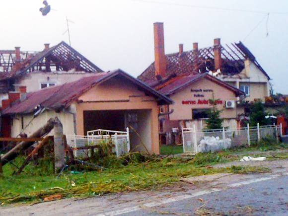 tornado,lazarevac.jpg