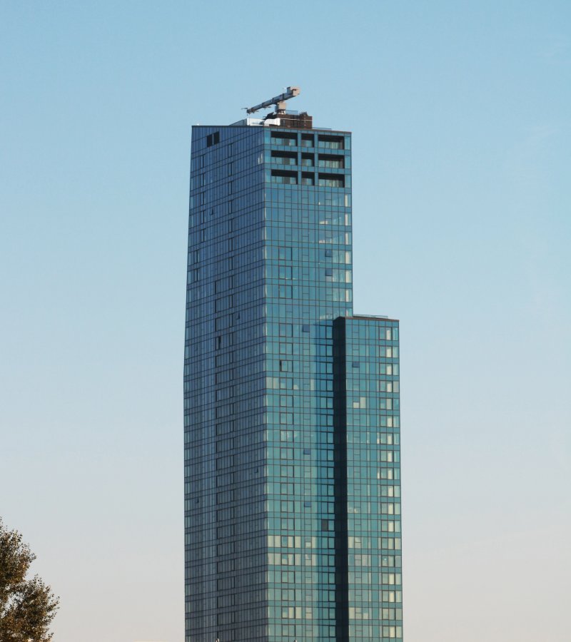 Tower_West_65_in_Belgrade.jpg
