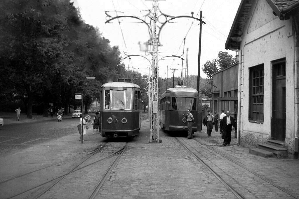 Tramvajska stanica kod Gospodarske mehane 60-ih.jpg