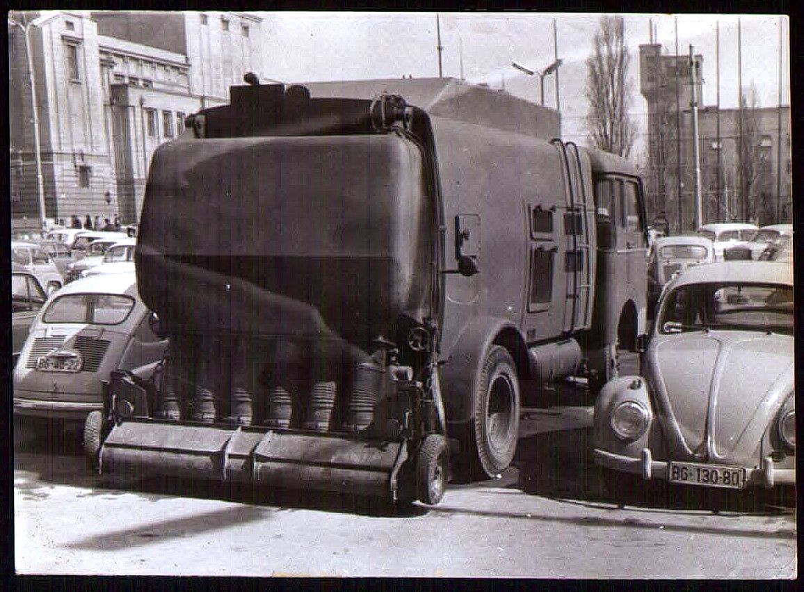 Trg republike 1960-tih.jpg