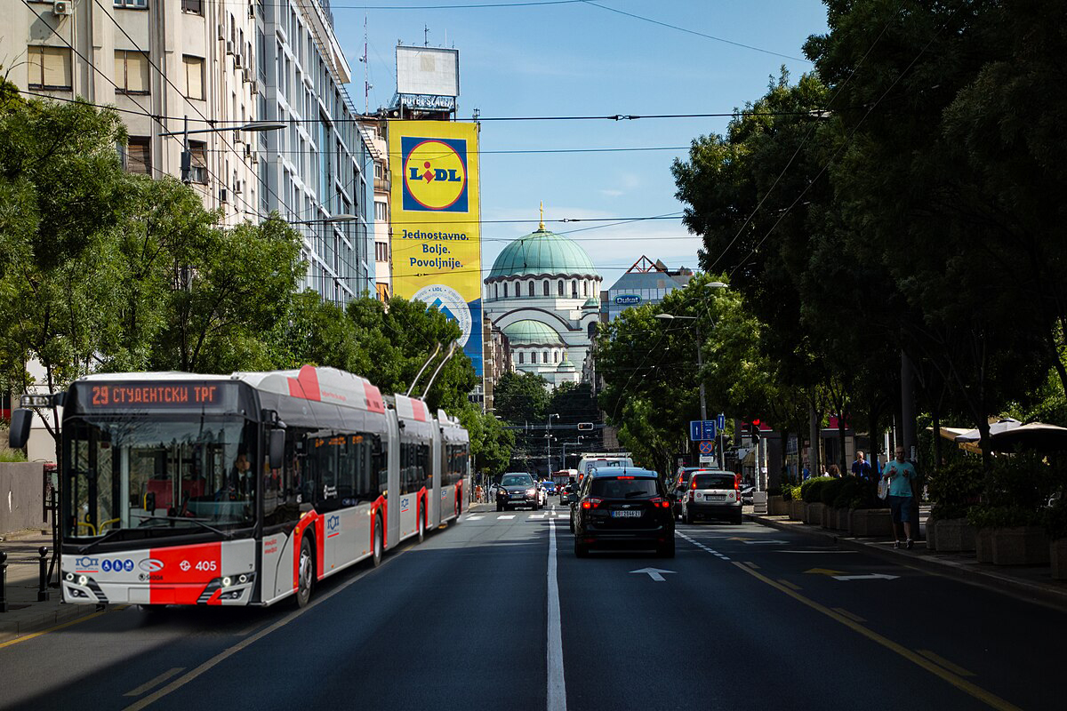 Ulica_Kralja_Milana_Beograd trola 2.jpg