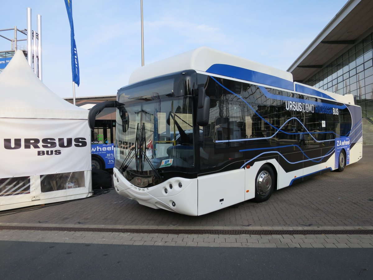 URSUS_Hydrogen_Bus_.jpg