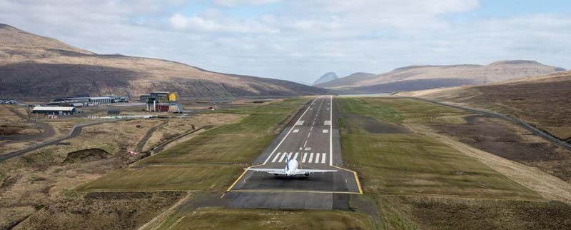 Vagar airport.jpg
