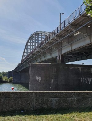 Bridge_Arnhem_01-scaled.jpg