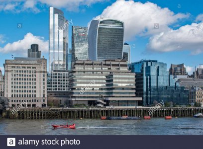 london-the-river-thames-a-view-across-to-buildings-on-lower-thames-street-and-the-group-of-wal...jpg