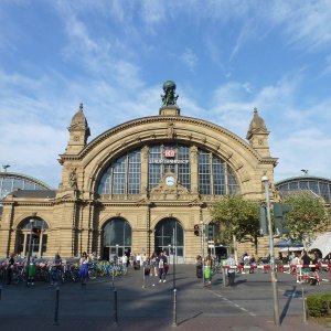 Frankfurt Hauptbahnhoff02.jpg