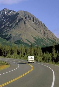 1ae0f3df72e2c9b3cb1e7ca90c5ff2cb--alaska-cabin-visit-alaska.jpg